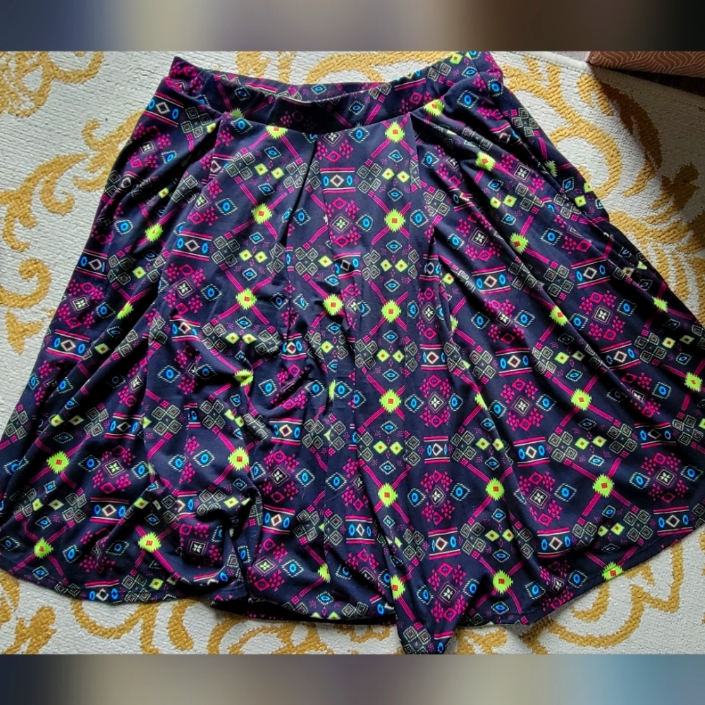 LuLaRoe swing skirt